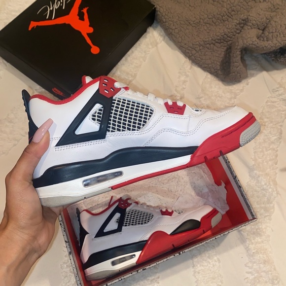 Fire Red 4s - Picture 3 of 4